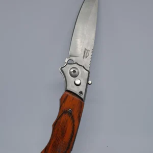 Navaja mango de madera